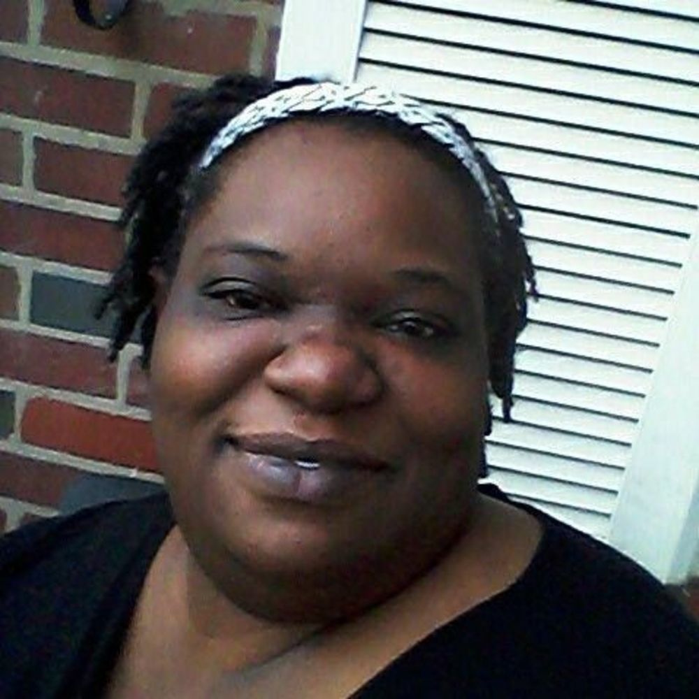 Meet your Posher, Desiree